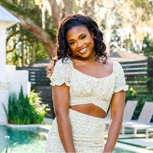 Cropped wrap up shirt